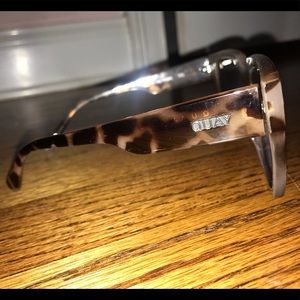 Quay sunglasses